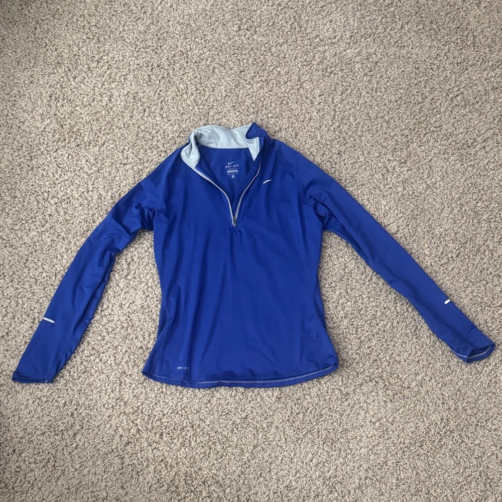 Men’s Nike Element zip up shirt